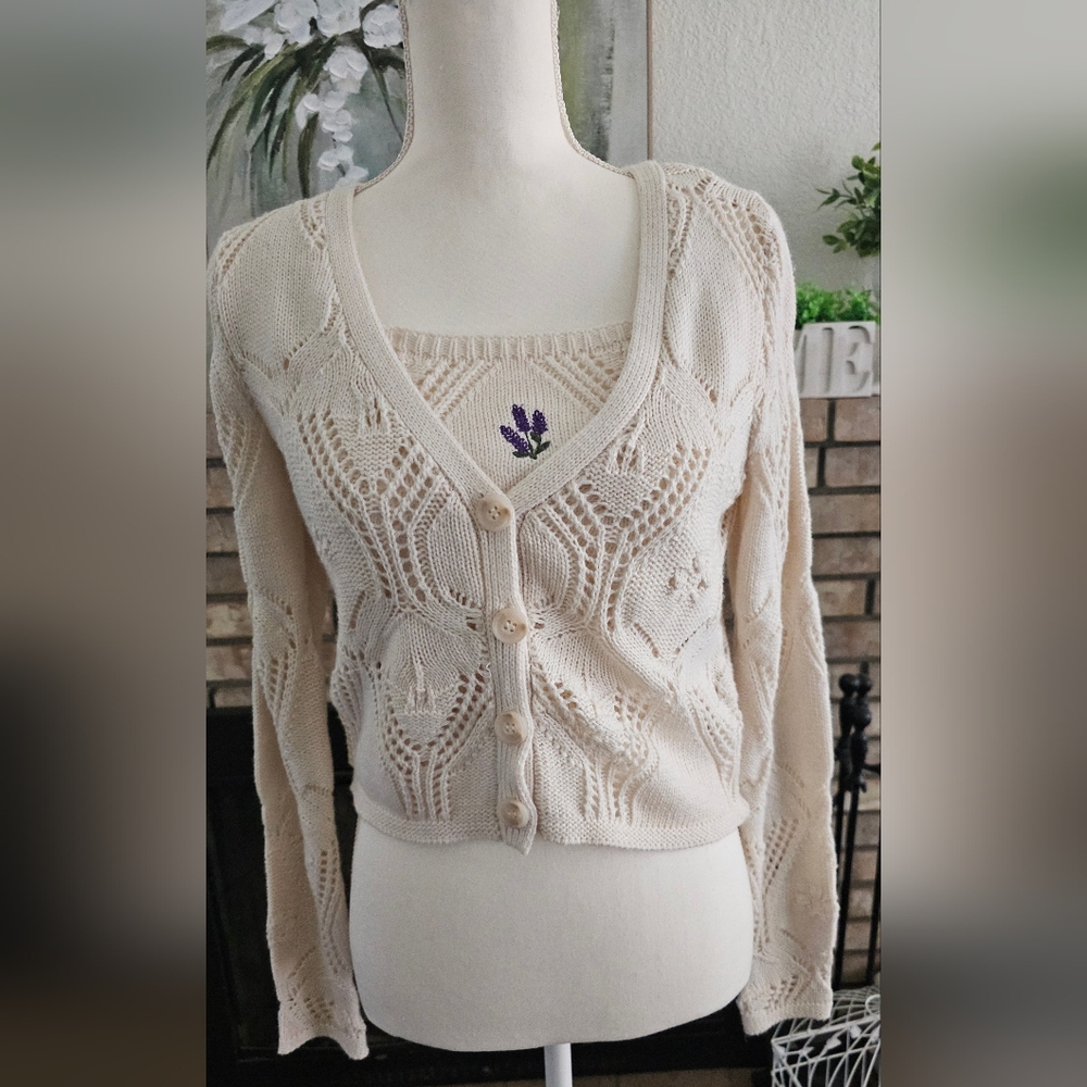Elegant Cream Knit Cardigan